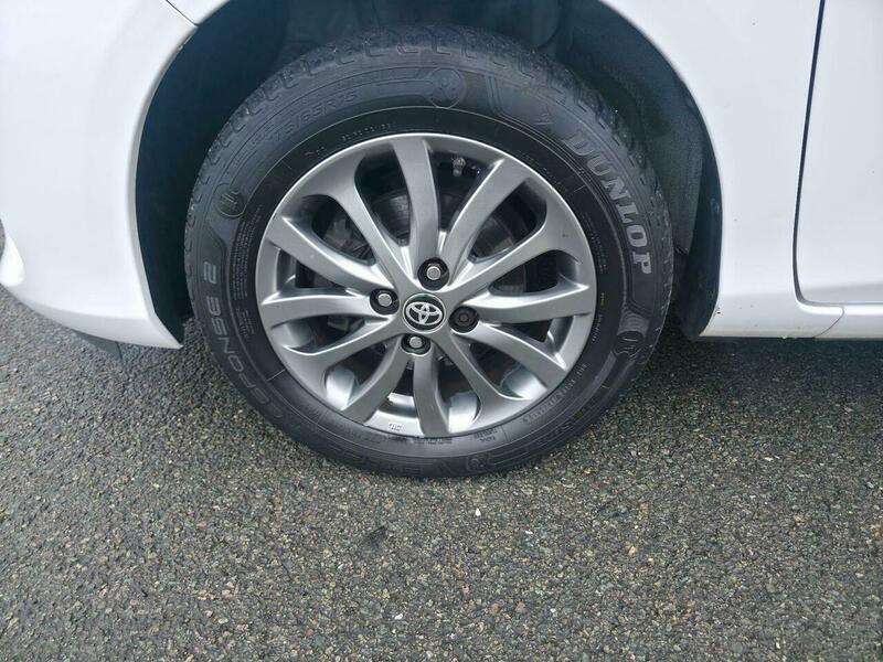 2016 TOYOTA YARIS 2016 TOYOTA YARIS