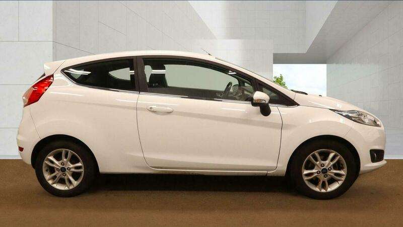 A 2015 FORD FIESTA 1.25 Zetec Euro 6 3dr A 2015 FORD FIESTA 1.25 Zetec Euro 6 3dr