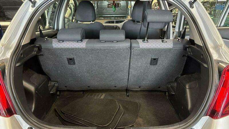 2015 TOYOTA YARIS 2015 TOYOTA YARIS
