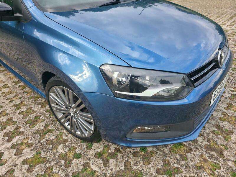 A 2014 VOLKSWAGEN POLO 1.4 TSI BlueMotion Tech ACT BlueGT Euro 6 (s/s) 5dr A 2014 VOLKSWAGEN POLO 1.4 TSI BlueMotion Tech ACT BlueGT Euro 6 (s/s) 5dr