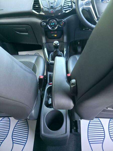 2017 FORD ECOSPORT 2017 FORD ECOSPORT