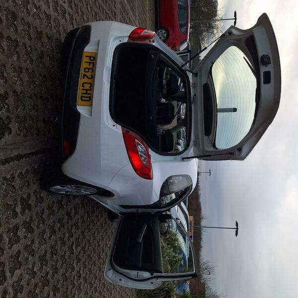 2013 MAZDA MAZDA2 2013 MAZDA MAZDA2