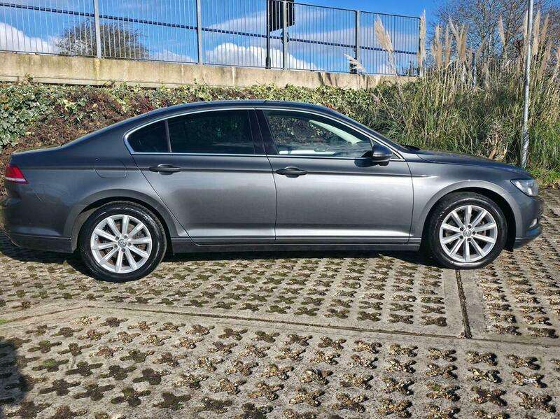 A 2017 VOLKSWAGEN PASSAT 1.6 TDI SE Business Euro 6 (s/s) 4dr A 2017 VOLKSWAGEN PASSAT 1.6 TDI SE Business Euro 6 (s/s) 4dr