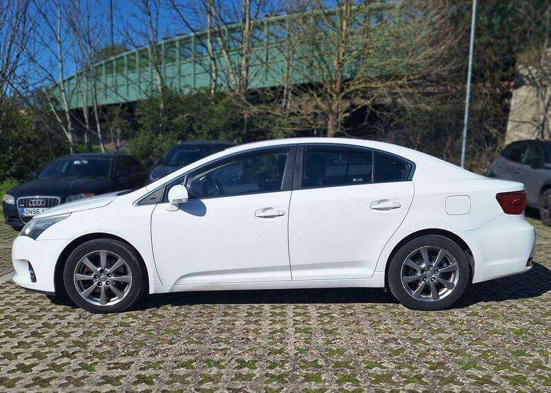 2013 TOYOTA AVENSIS 2013 TOYOTA AVENSIS