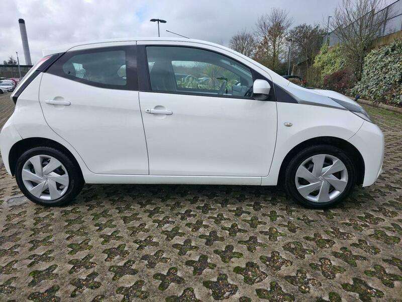 2014 TOYOTA AYGO 2014 TOYOTA AYGO