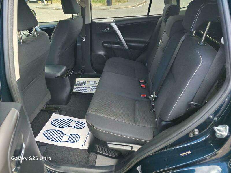 2017 TOYOTA RAV4 2017 TOYOTA RAV4