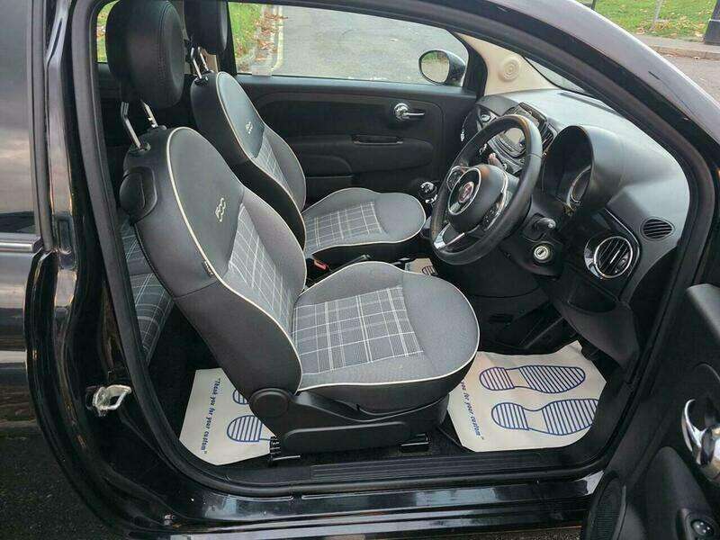 2018 FIAT 500 2018 FIAT 500