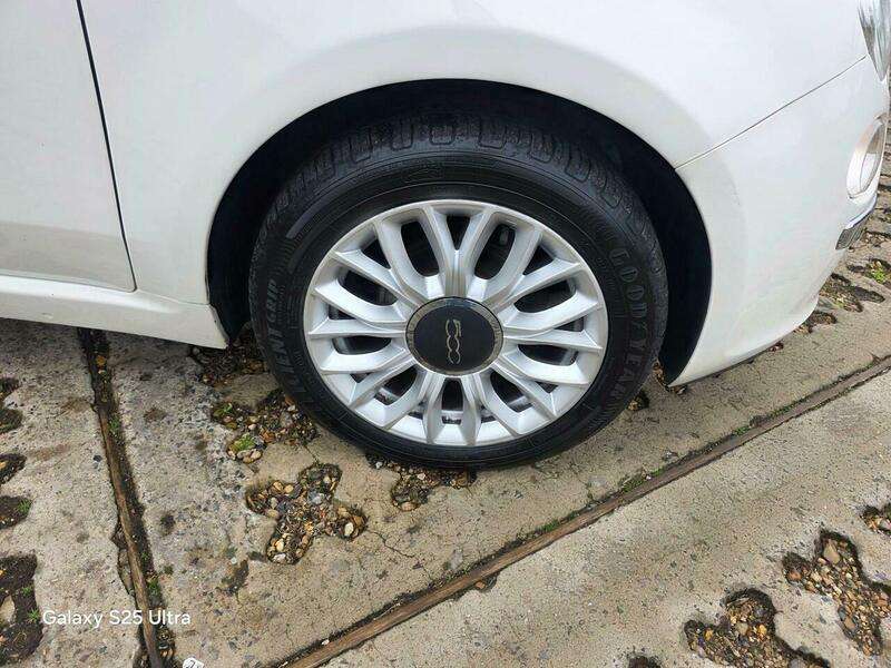 2014 FIAT 500 2014 FIAT 500