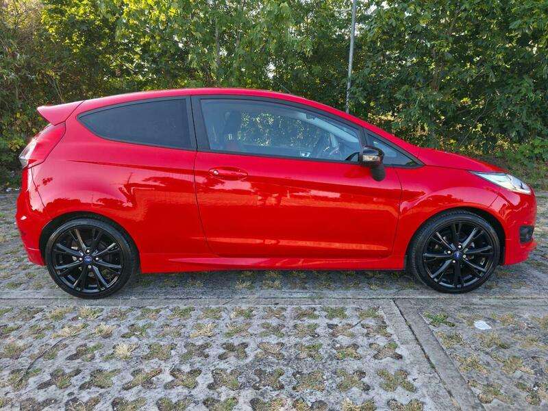 2015 FORD FIESTA 2015 FORD FIESTA
