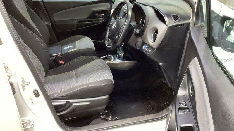 2016 TOYOTA YARIS 2016 TOYOTA YARIS