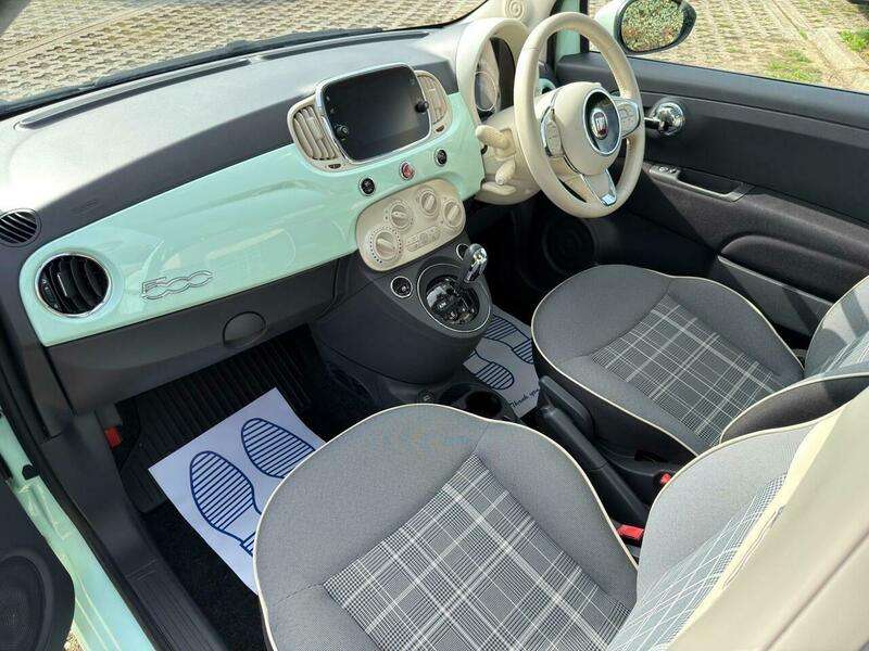 2017 FIAT 500 2017 FIAT 500