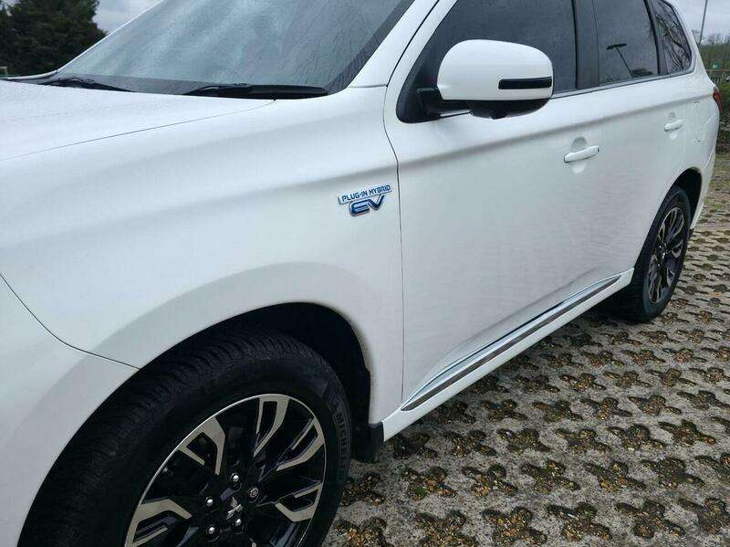 2015 MITSUBISHI OUTLANDER 2015 MITSUBISHI OUTLANDER