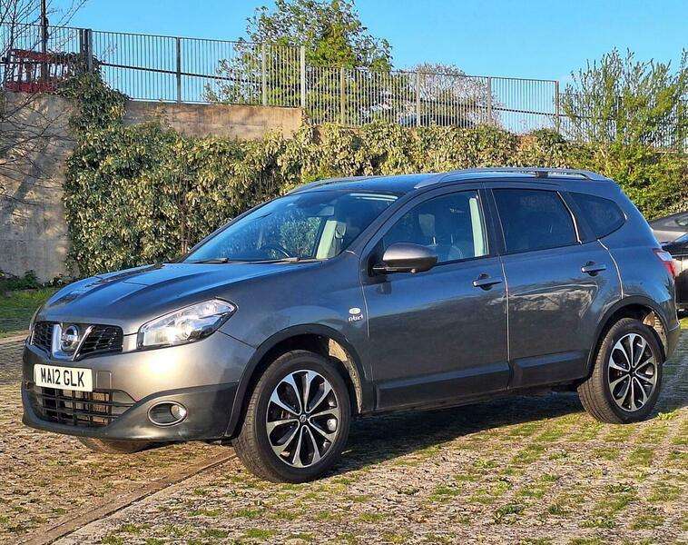 A 2012 NISSAN QASHQAI+2 1.6 n-tec+ 2WD Euro 5 5dr A 2012 NISSAN QASHQAI+2 1.6 n-tec+ 2WD Euro 5 5dr