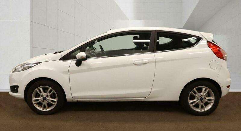 A 2015 FORD FIESTA 1.25 Zetec Euro 6 3dr A 2015 FORD FIESTA 1.25 Zetec Euro 6 3dr