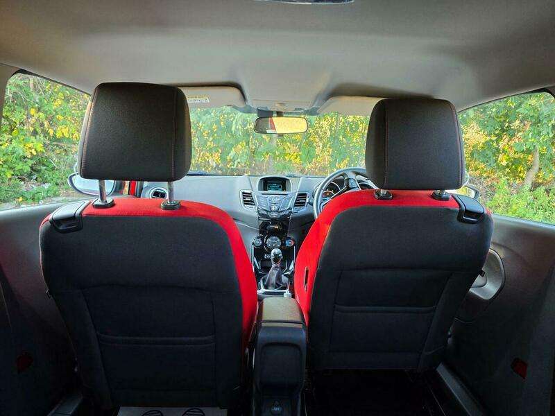 2015 FORD FIESTA 2015 FORD FIESTA