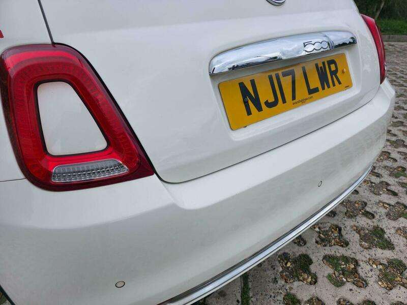 2017 FIAT 500 2017 FIAT 500