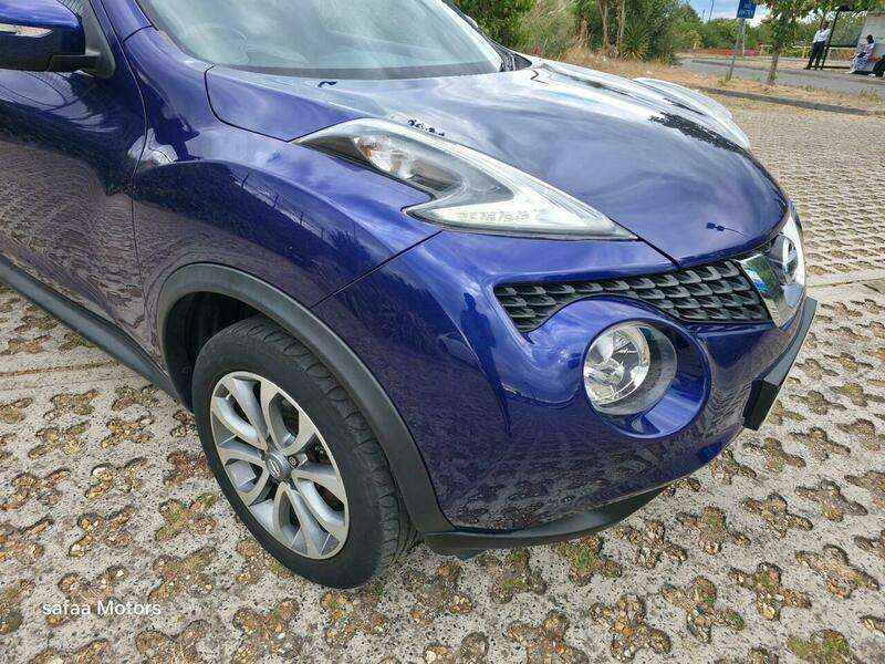A 2015 NISSAN JUKE 1.6 Tekna XTRON Euro 5 5dr A 2015 NISSAN JUKE 1.6 Tekna XTRON Euro 5 5dr