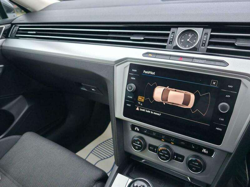 2018 VOLKSWAGEN PASSAT 2018 VOLKSWAGEN PASSAT