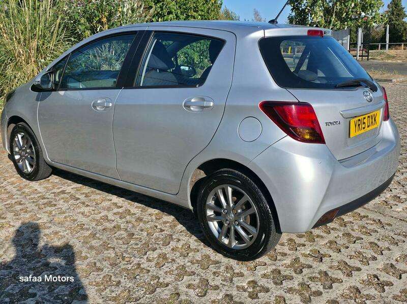 2015 TOYOTA YARIS 2015 TOYOTA YARIS