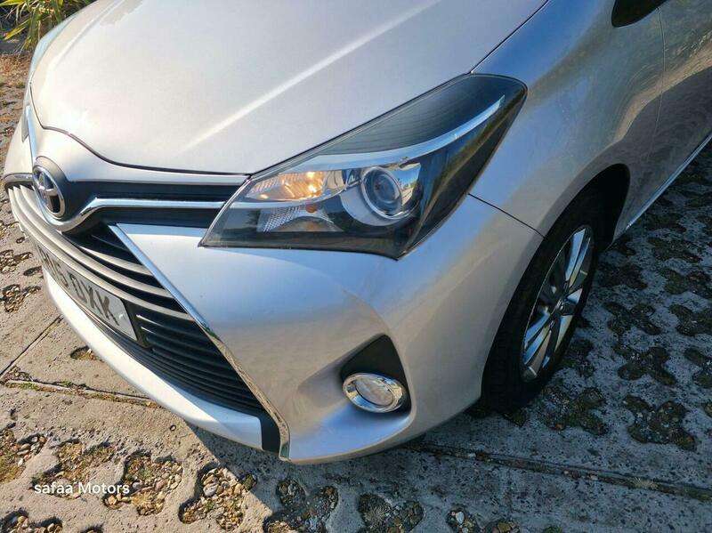 2015 TOYOTA YARIS 2015 TOYOTA YARIS