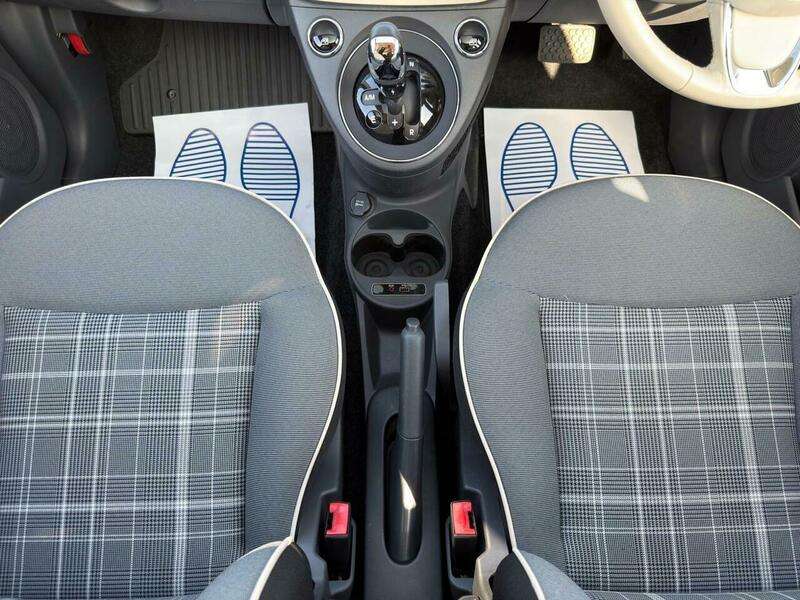 2017 FIAT 500 2017 FIAT 500