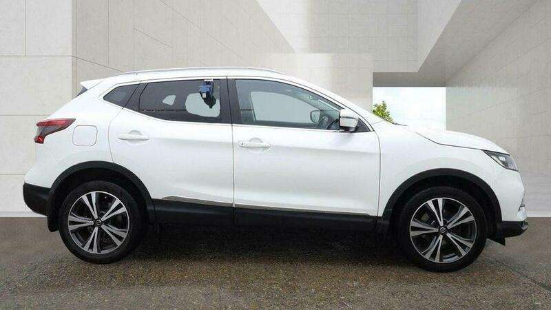 A 2018 NISSAN QASHQAI 1.2 DIG-T N-Connecta Euro 6 (s/s) 5dr A 2018 NISSAN QASHQAI 1.2 DIG-T N-Connecta Euro 6 (s/s) 5dr