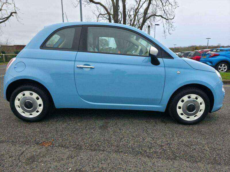 2013 FIAT 500 2013 FIAT 500