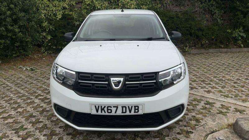 A 2017 DACIA SANDERO 1.0 SCe Ambiance Euro 6 5dr A 2017 DACIA SANDERO 1.0 SCe Ambiance Euro 6 5dr