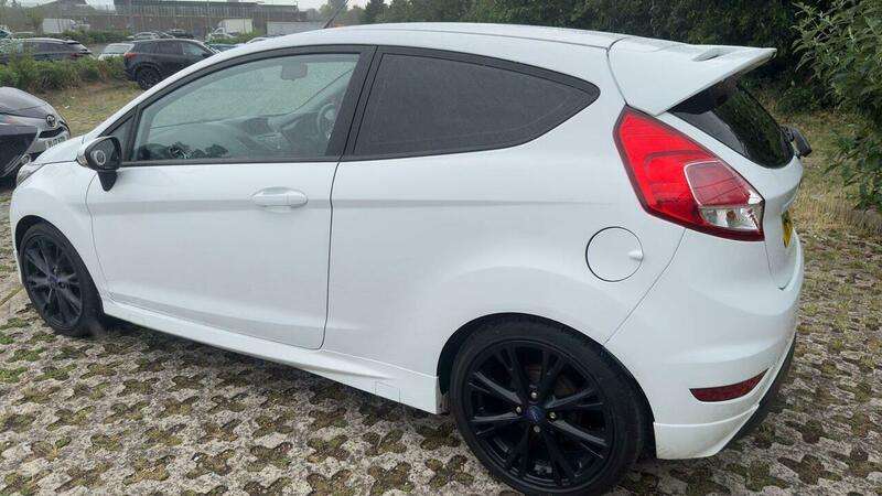 2016 FORD FIESTA 2016 FORD FIESTA