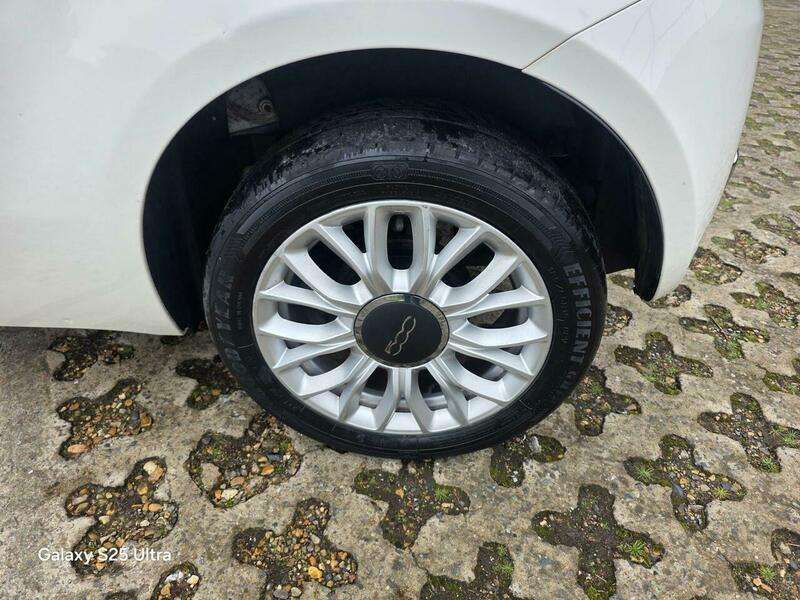 2014 FIAT 500 2014 FIAT 500