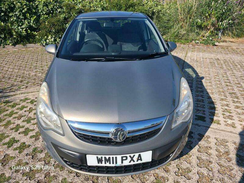 A 2011 VAUXHALL CORSA 1.4 16V Exclusiv Euro 5 5dr (A/C) A 2011 VAUXHALL CORSA 1.4 16V Exclusiv Euro 5 5dr (A/C)