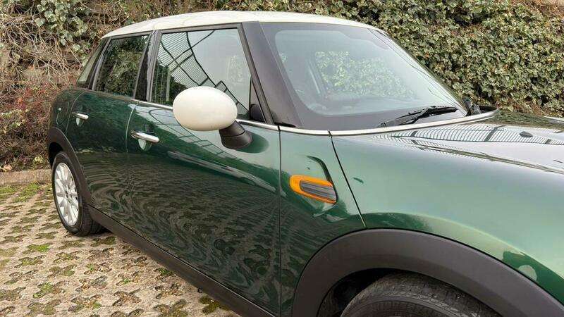A 2015 MINI HATCH 1.5 Cooper Hatchback 5dr Petrol Manual Euro 6 (s/s) (136 ps) A 2015 MINI HATCH 1.5 Cooper Hatchback 5dr Petrol Manual Euro 6 (s/s) (136 ps)