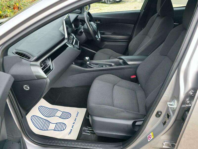 2017 TOYOTA CHR 2017 TOYOTA CHR