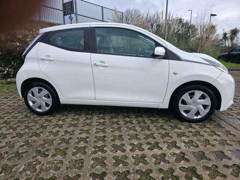 2014 TOYOTA AYGO 2014 TOYOTA AYGO