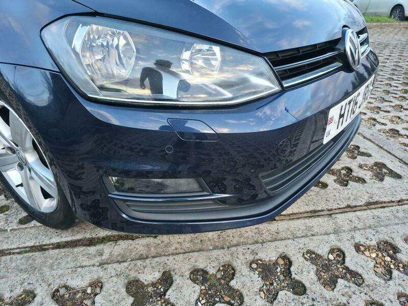 A 2016 VOLKSWAGEN GOLF 1.4 TSI BlueMotion Tech Match Edition DSG Euro 6 (s/s) 5dr A 2016 VOLKSWAGEN GOLF 1.4 TSI BlueMotion Tech Match Edition DSG Euro 6 (s/s) 5dr