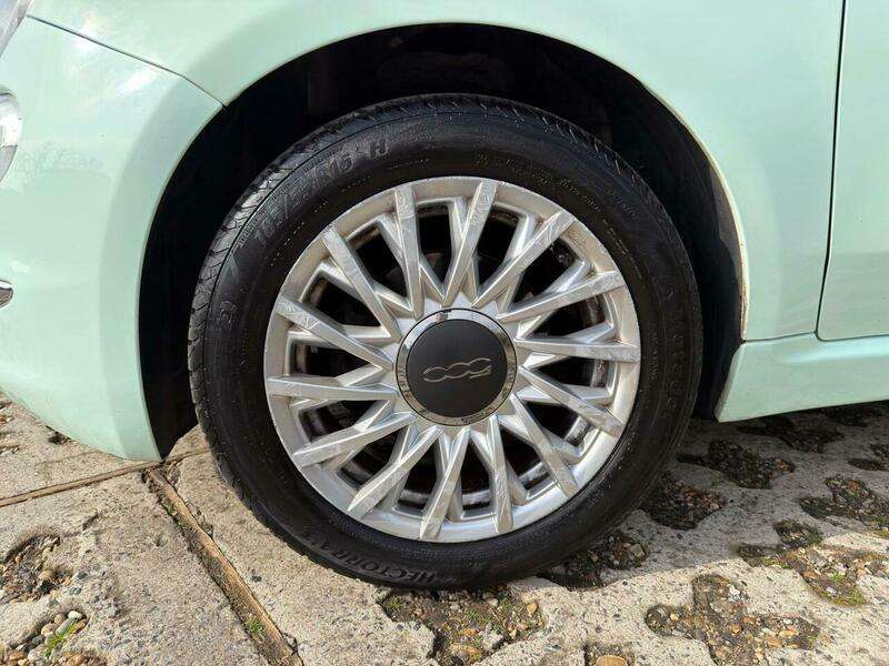 2017 FIAT 500 2017 FIAT 500