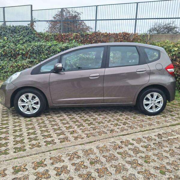 2011 HONDA JAZZ 2011 HONDA JAZZ