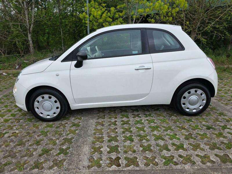 A 2014 FIAT 500 1.2 Pop Euro 6 (s/s) 3dr A 2014 FIAT 500 1.2 Pop Euro 6 (s/s) 3dr