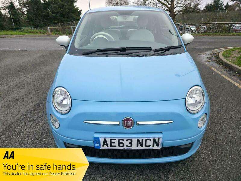 A 2013 FIAT 500 1.2 Colour Therapy Euro 5 (s/s) 3dr A 2013 FIAT 500 1.2 Colour Therapy Euro 5 (s/s) 3dr
