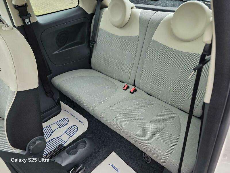 2014 FIAT 500 2014 FIAT 500