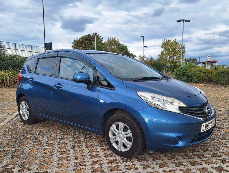 A 2014 NISSAN NOTE 1.2 DIG-S Acenta Premium Hatchback 5dr Petrol CVT Euro 5 (s/s) (98 ps) A 2014 NISSAN NOTE 1.2 DIG-S Acenta Premium Hatchback 5dr Petrol CVT Euro 5 (s/s) (98 ps)