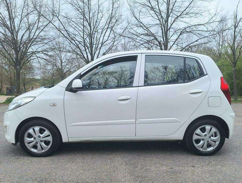 2013 HYUNDAI I10 2013 HYUNDAI I10