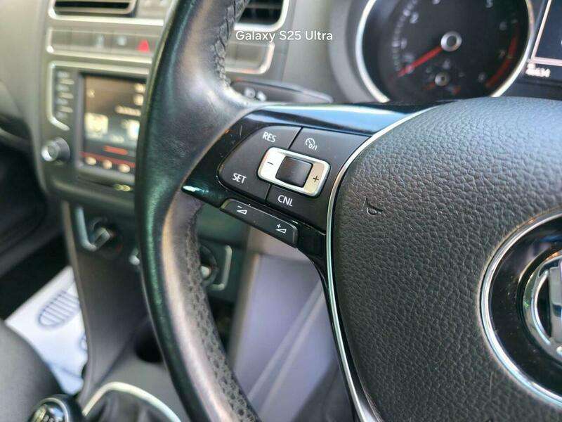 2015 VOLKSWAGEN POLO 2015 VOLKSWAGEN POLO