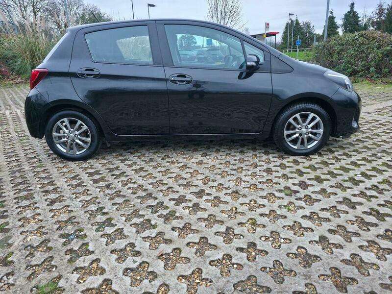 2014 TOYOTA YARIS 2014 TOYOTA YARIS