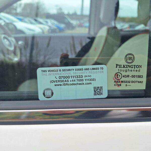 2016 FIAT 500 2016 FIAT 500