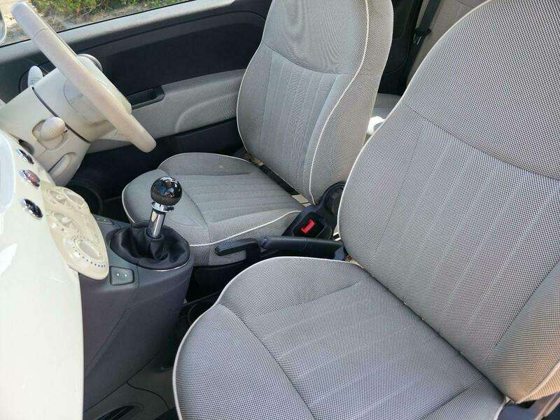 2011 FIAT 500 2011 FIAT 500