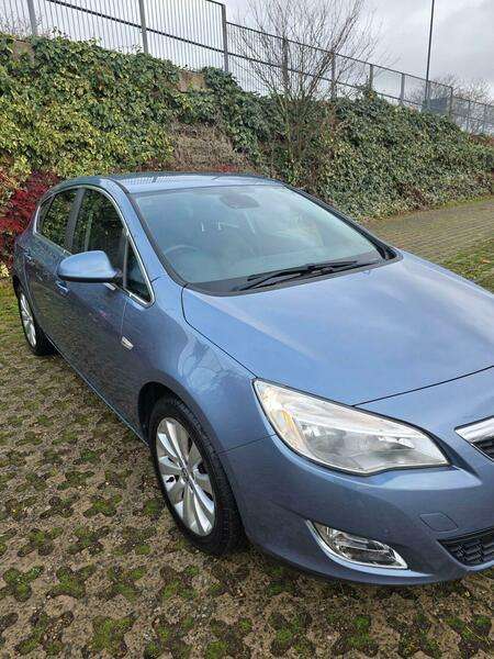 2010 VAUXHALL ASTRA 2010 VAUXHALL ASTRA
