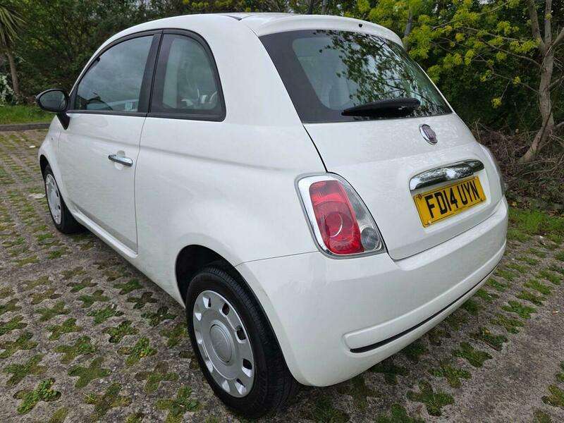 A 2014 FIAT 500 1.2 Pop Euro 6 (s/s) 3dr A 2014 FIAT 500 1.2 Pop Euro 6 (s/s) 3dr