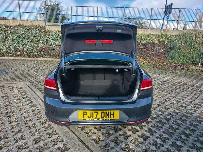 2017 VOLKSWAGEN PASSAT 2017 VOLKSWAGEN PASSAT