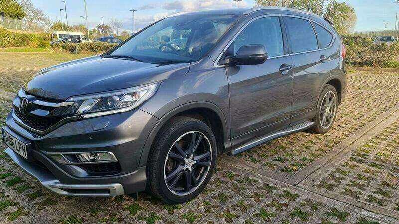 A 2016 HONDA CR-V 1.6 i-DTEC EX Auto 4WD Euro 6 5dr A 2016 HONDA CR-V 1.6 i-DTEC EX Auto 4WD Euro 6 5dr